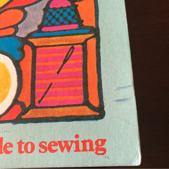 SINGER SEWING BOOK Revised Edition: The Complete guide to seeing (1972) - Picture 3 of 11